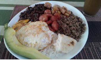 Café Colombiano - Bandeja Piza 2